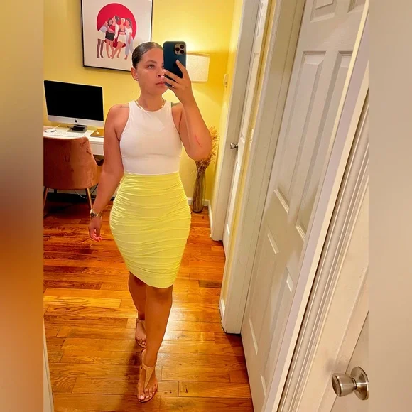 Express Ruched Midi Skirt in Light Yellow